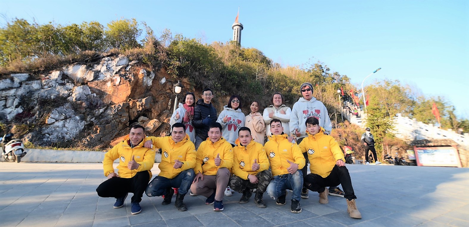 Check-in Địa Đầu Tổ Quốc