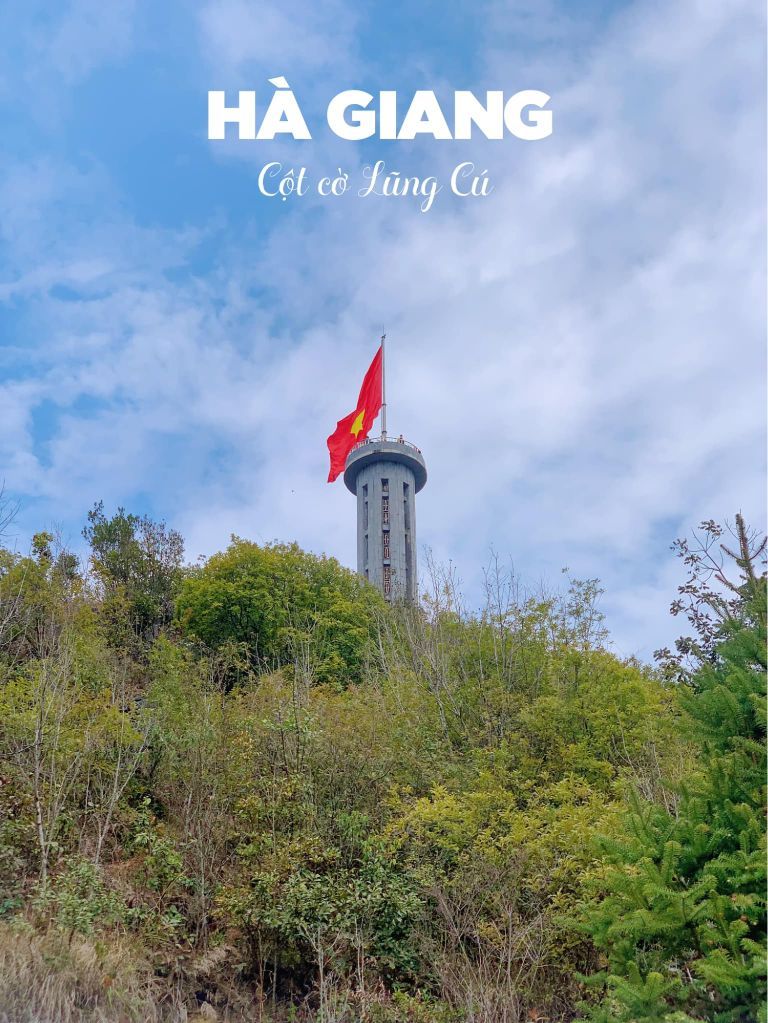 Cột cờ Lũng Cú thuộc xã Lũng Cú, huyện Đồng Văn, tỉnh Hà Giang 