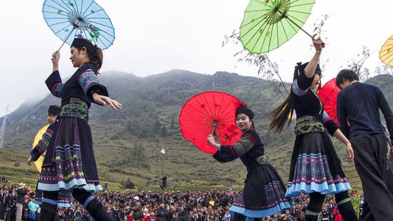 Những điệu múa khèn trong các lễ hội tại Hà Giang