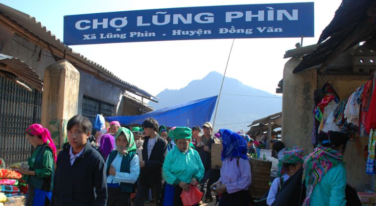 Chợ Phiên Lũng Phìn Hà Giang: Bật mí kinh nghiệm du lịch nên biết
