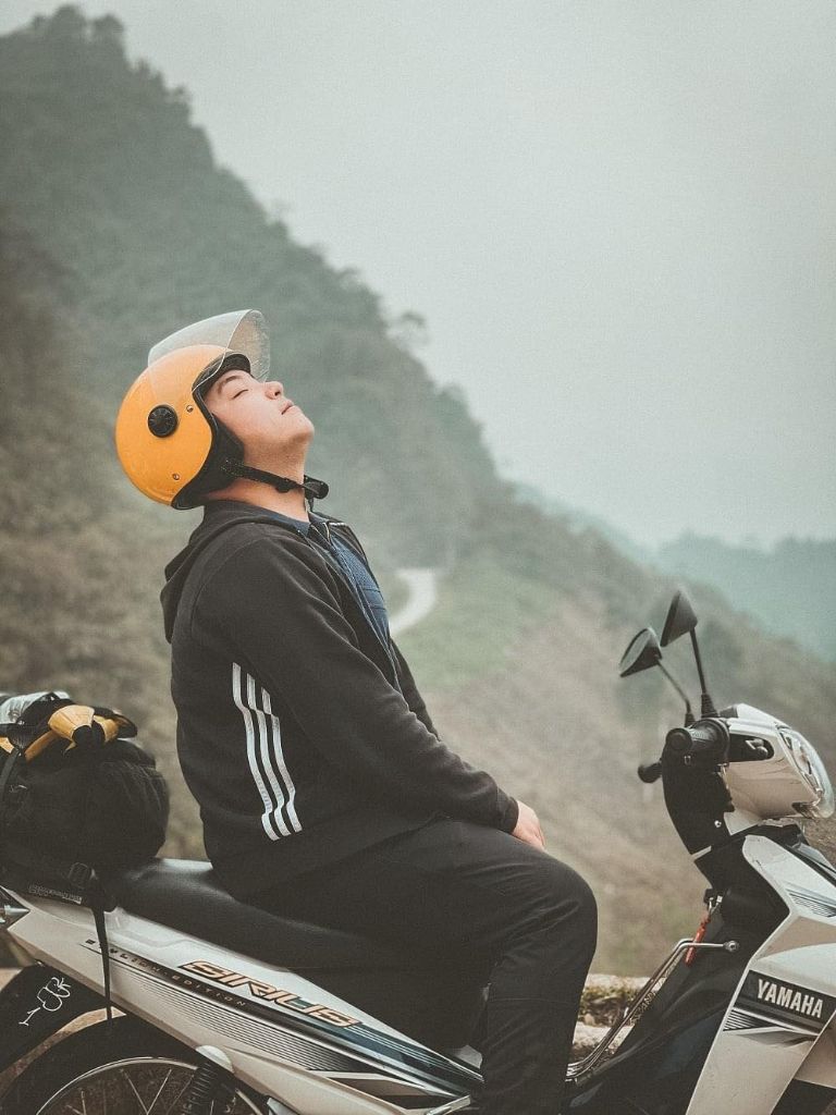 Du lịch Hà Giang bằng xe máy có rất nhiều cách.