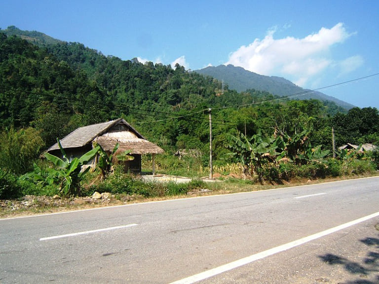 Chặng đường đi Hoàng Su Phì qua xã Tân Quang