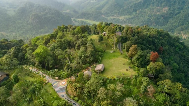  Toàn cảnh P’apiu khách sạn 5 sao Hà Giang giữa núi rừng ngút ngàn 