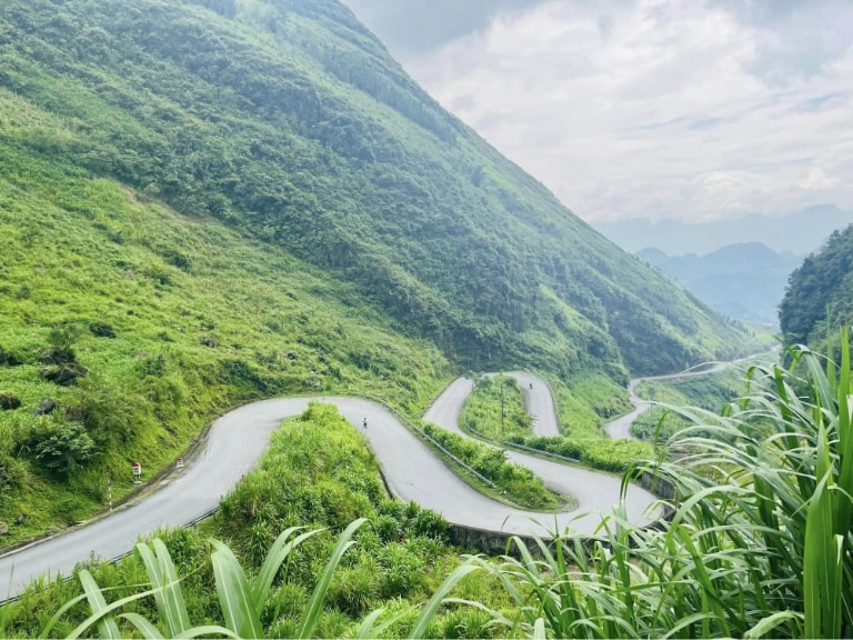 Đèo Mã Pí Lèng - Cung đường hiểm trở bậc nhất Việt Nam
