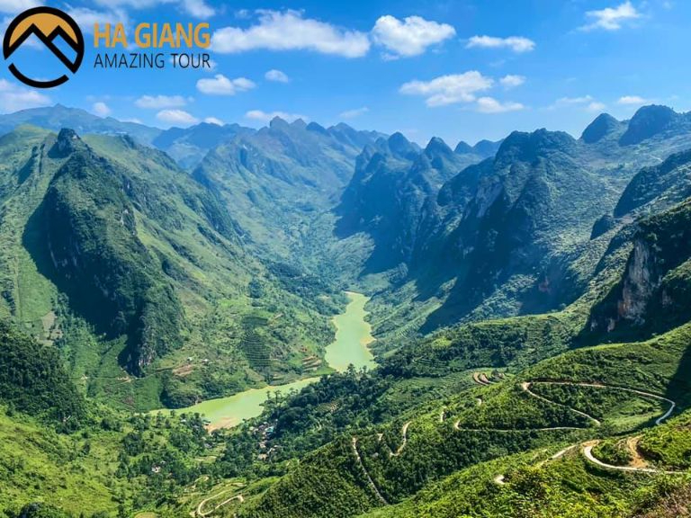 Đèo Mã Pí Lèng, một trong tứ đại đỉnh đèo của Việt Nam