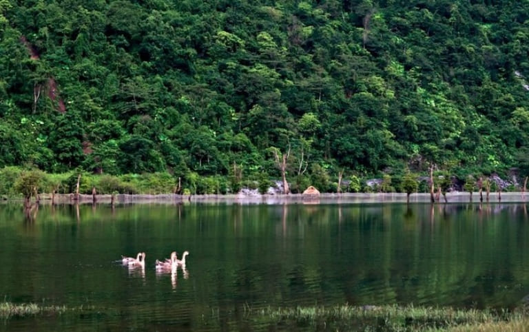 Hồ Noong - tiên cảnh Hà Giang