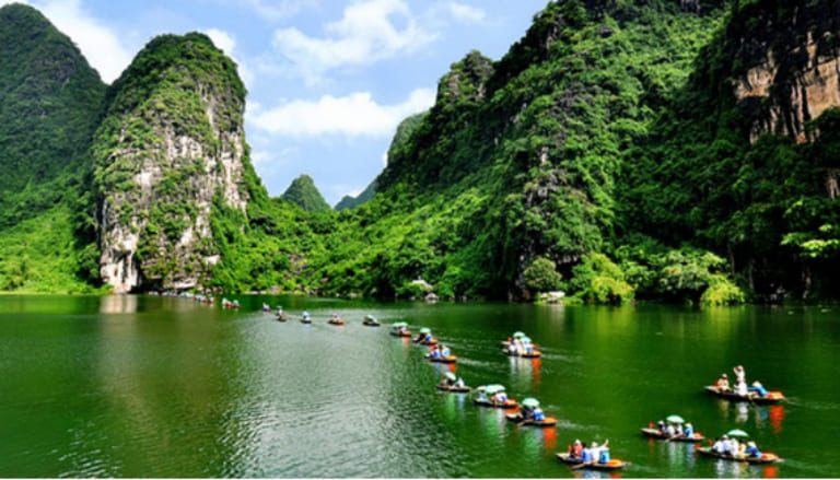 Báo Giá Tour Hà Giang Ninh Bình, Lịch Trình Siêu Hấp Dẫn 2024